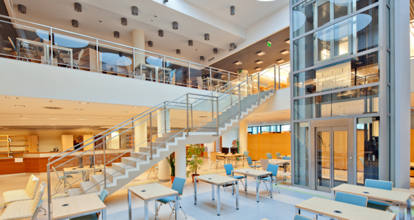 TECHNICKÁ UNIVERZITA V RZESZOWE