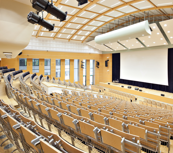 TECHNICKÁ UNIVERZITA V RZESZOWE